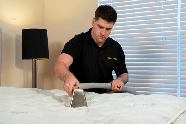 Mattress deep cleaning service